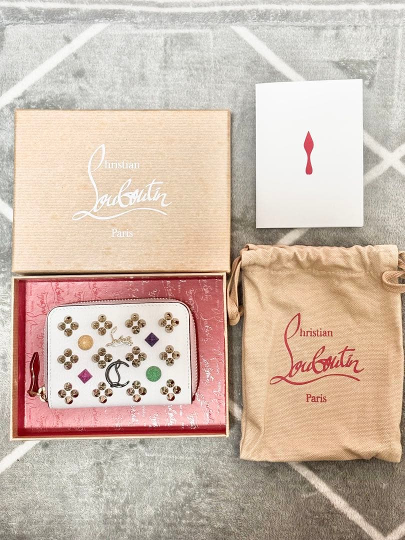 Christian Louboutin クリスチャンルブタン ケース