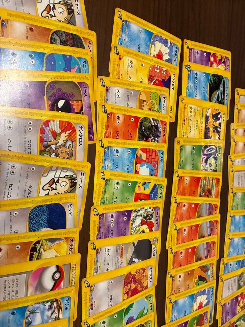 年*ル様 ポケモンカードeとvsの約80枚セット