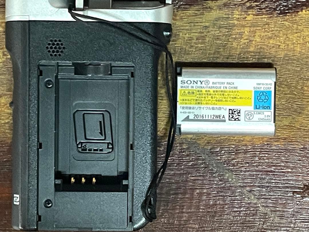 SONY HDR-MV1 Wi-Fi機能付きビデオカメラ【動作未確認】