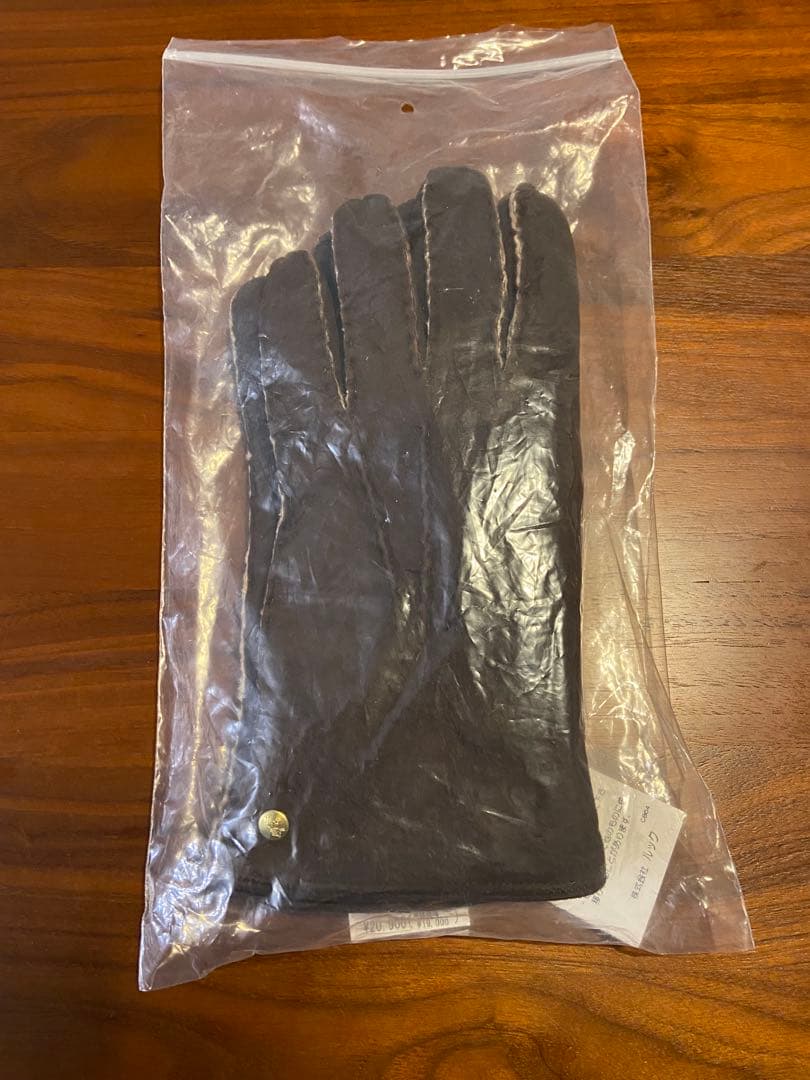 【新品・未使用】IL BISONTE　羊革手袋