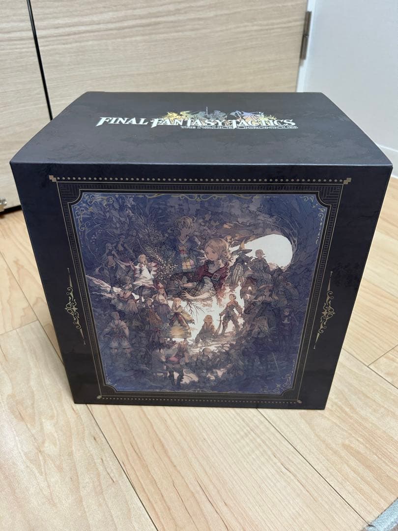 FFT イヴァリースクロニクルズ 特別装丁コレクターズBOX