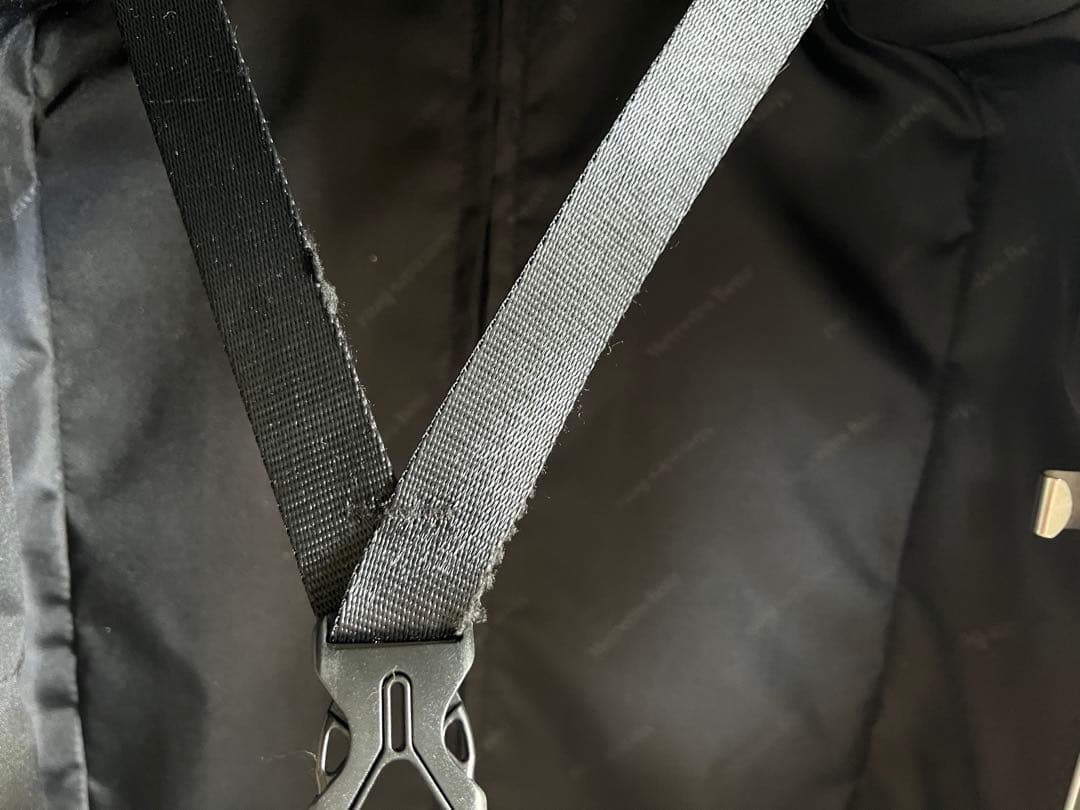 【のり】メルセデス・ベンツ 32L 機内持ち込み 4輪 TSAロック