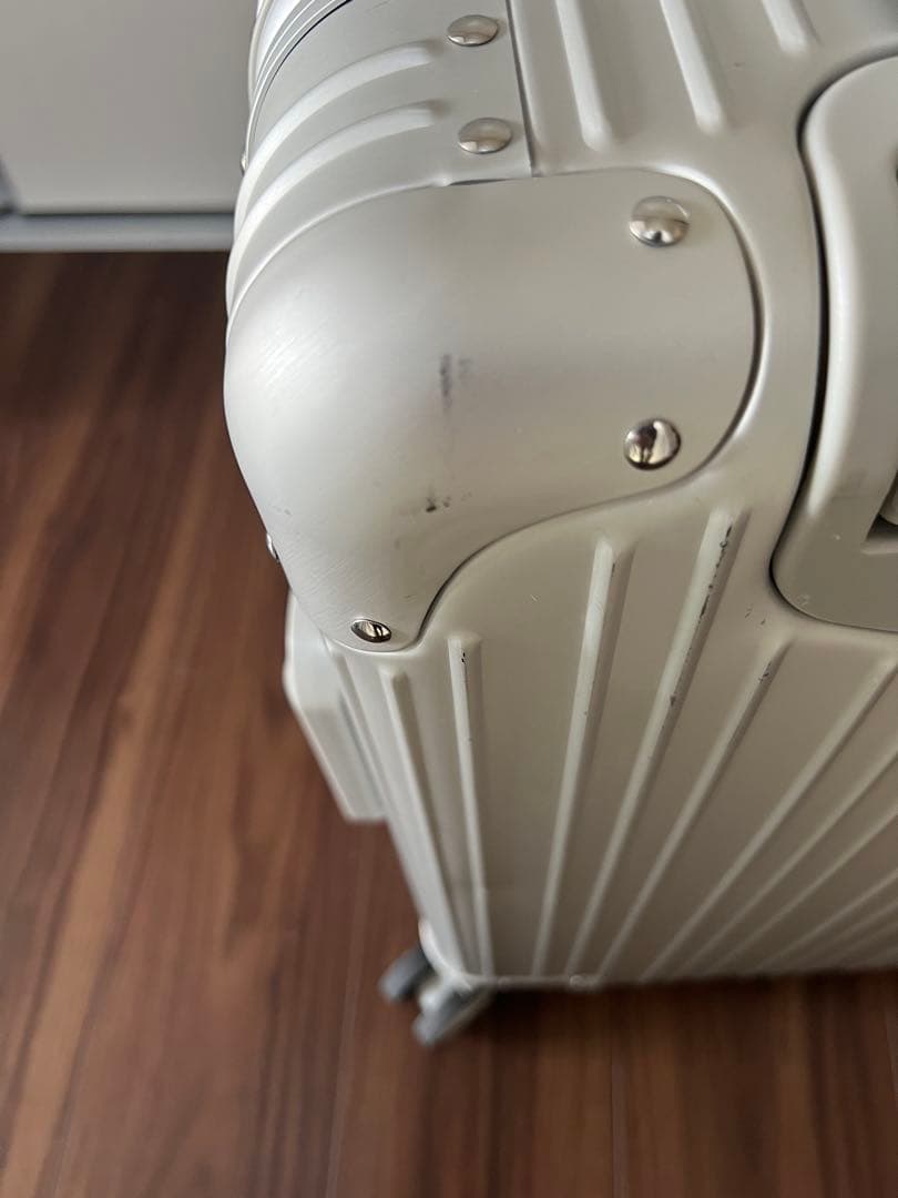 【のり】メルセデス・ベンツ 32L 機内持ち込み 4輪 TSAロック