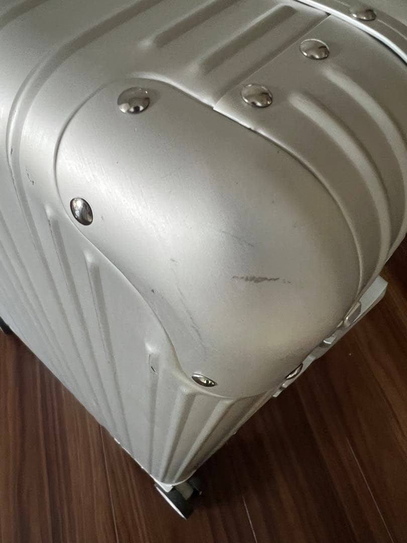 【のり】メルセデス・ベンツ 32L 機内持ち込み 4輪 TSAロック