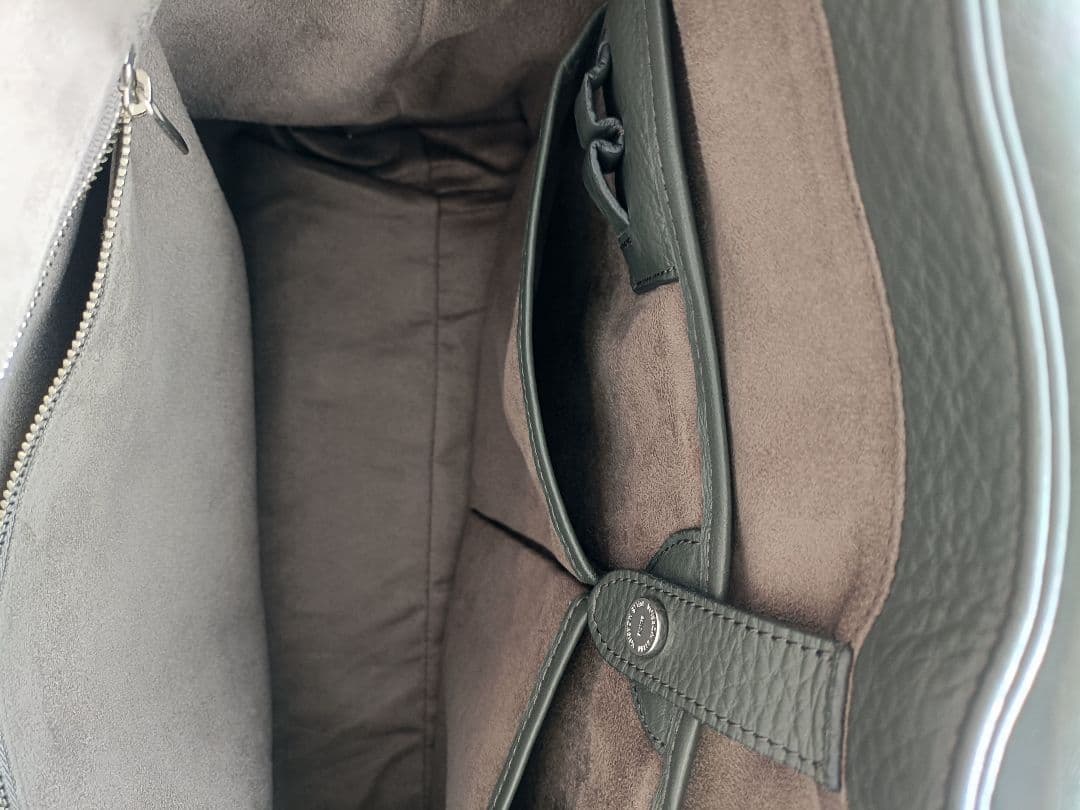 ペッレモルビダ シボ革 レザートートバッグ