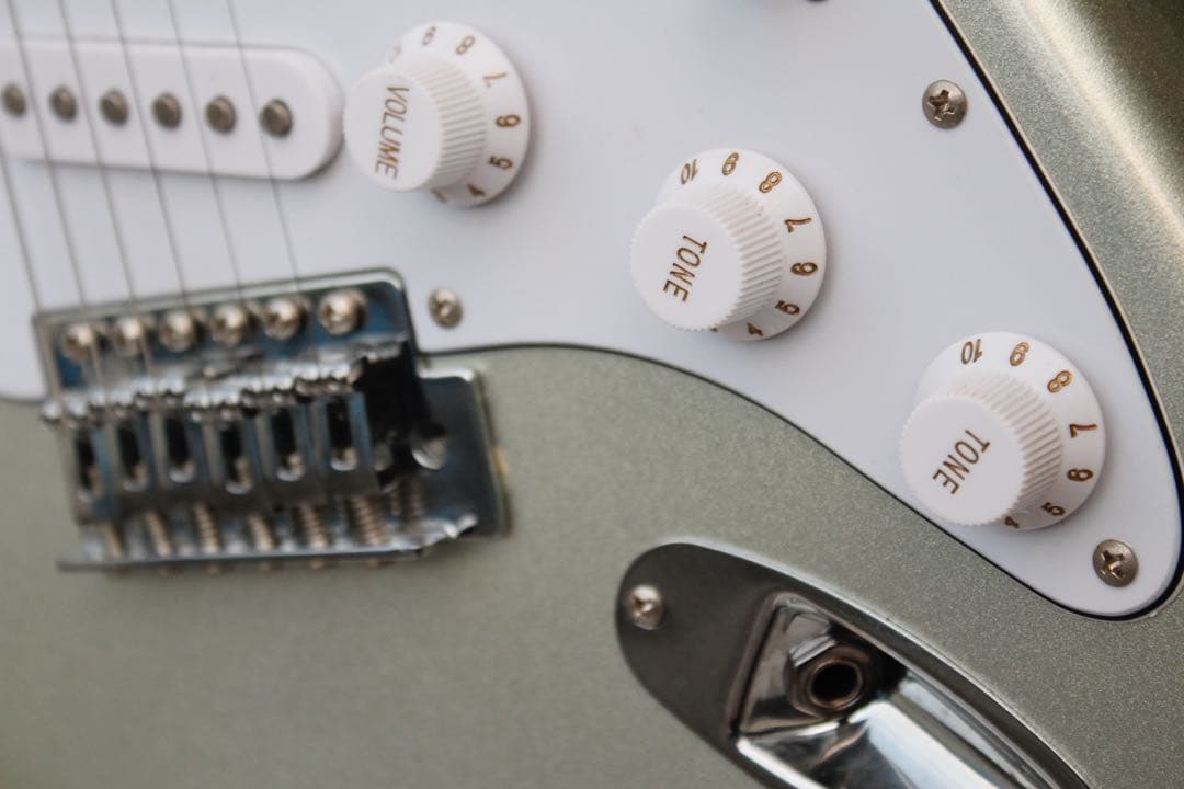 ほぼ未使用【PHOTOGENIC|ストラトキャスター・タイプ】