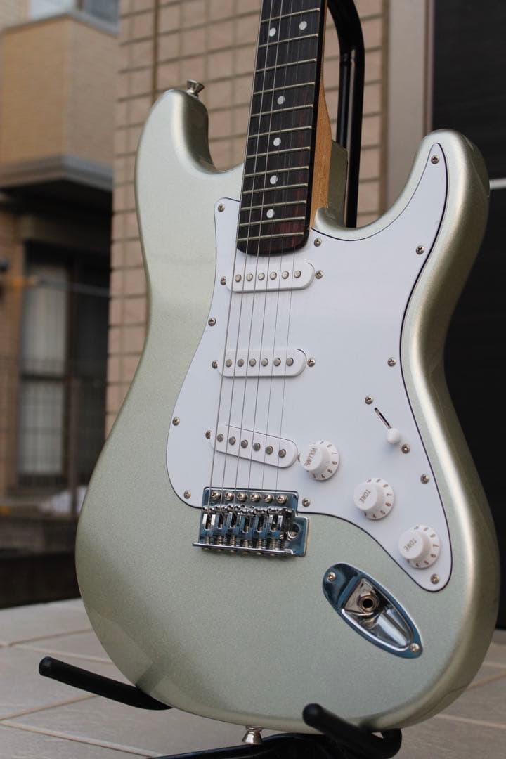 ほぼ未使用【PHOTOGENIC|ストラトキャスター・タイプ】