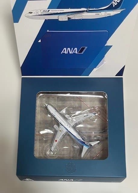 航空機・ヘリコプター ANA B737-800 JA68AN