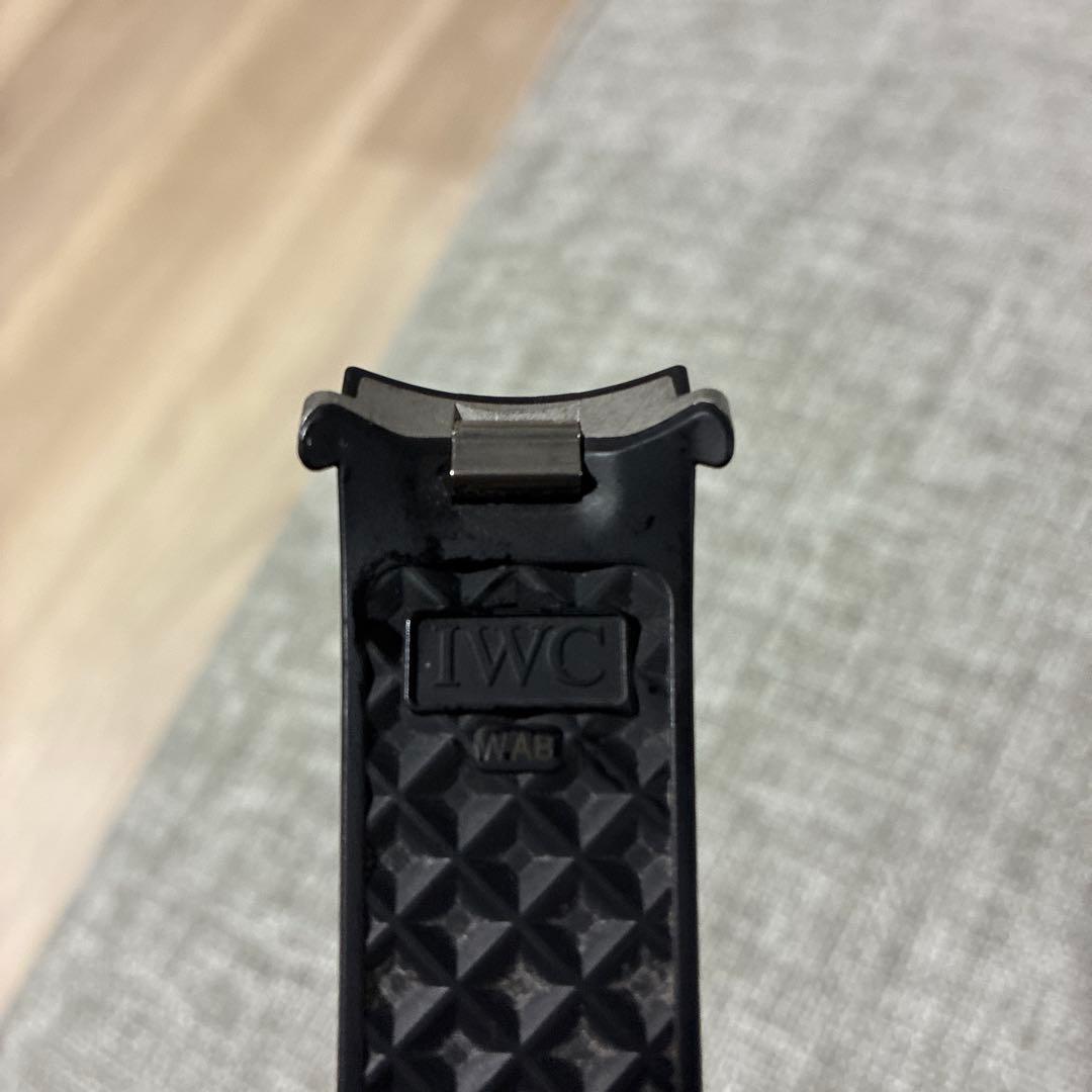 IWC ブラックラバーベルト ダイヤモンドパターン