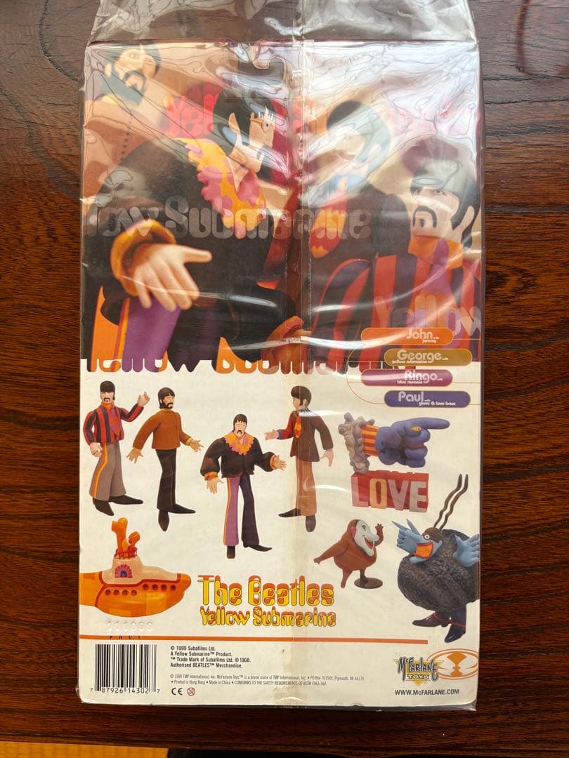 ビートルズ/イエロー・サブマリン　フィギュア　2体セット/マクファーレン社製