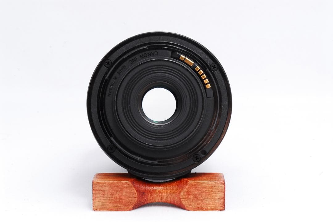 ⭐️推し活、入門モデル⭐️Canon Kiss X7i 美品 一眼レフカメラ