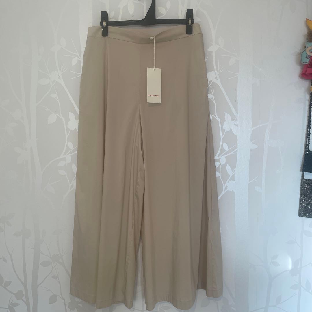 【新品】リビアナコンティ　パンツ　ワイドパンツ　ベージュ　ストレッチ　44 3L