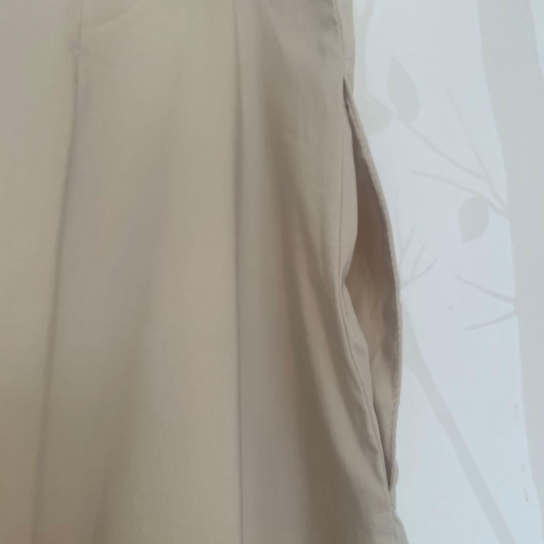 【新品】リビアナコンティ　パンツ　ワイドパンツ　ベージュ　ストレッチ　44 3L