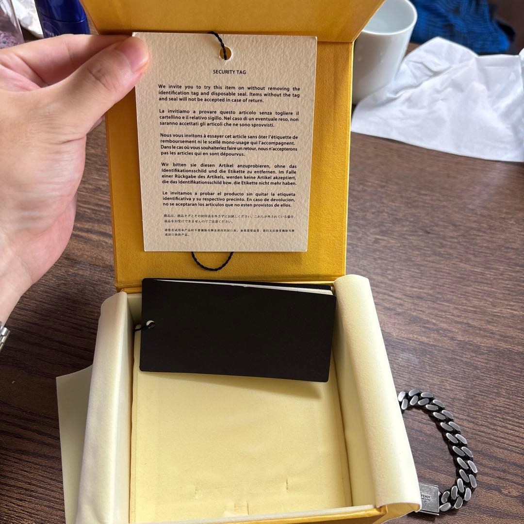 FENDI シルバー チェーンブレスレット