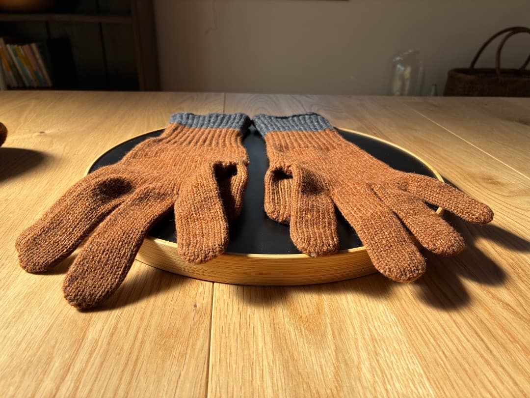 MARGARET HOWELL【スコットランド製】手袋➕マフラーセット　MHL