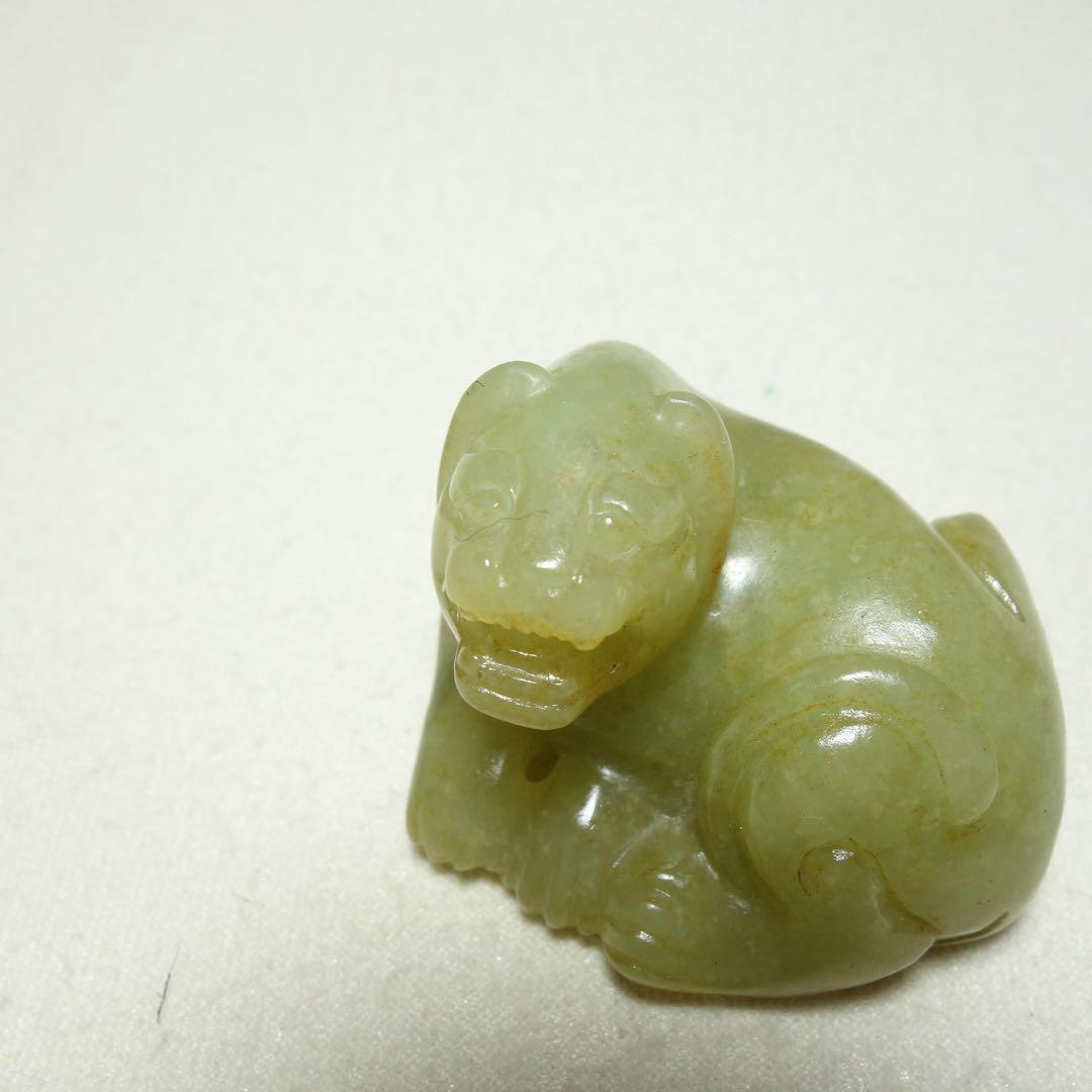 犬の彫刻 小型宋代和田玉 虎形彫刻 把件ペンダント C1A110