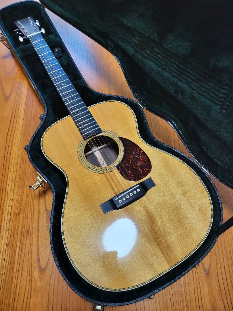 緊急☆売切価格☆　MartinOM-28 2019年製