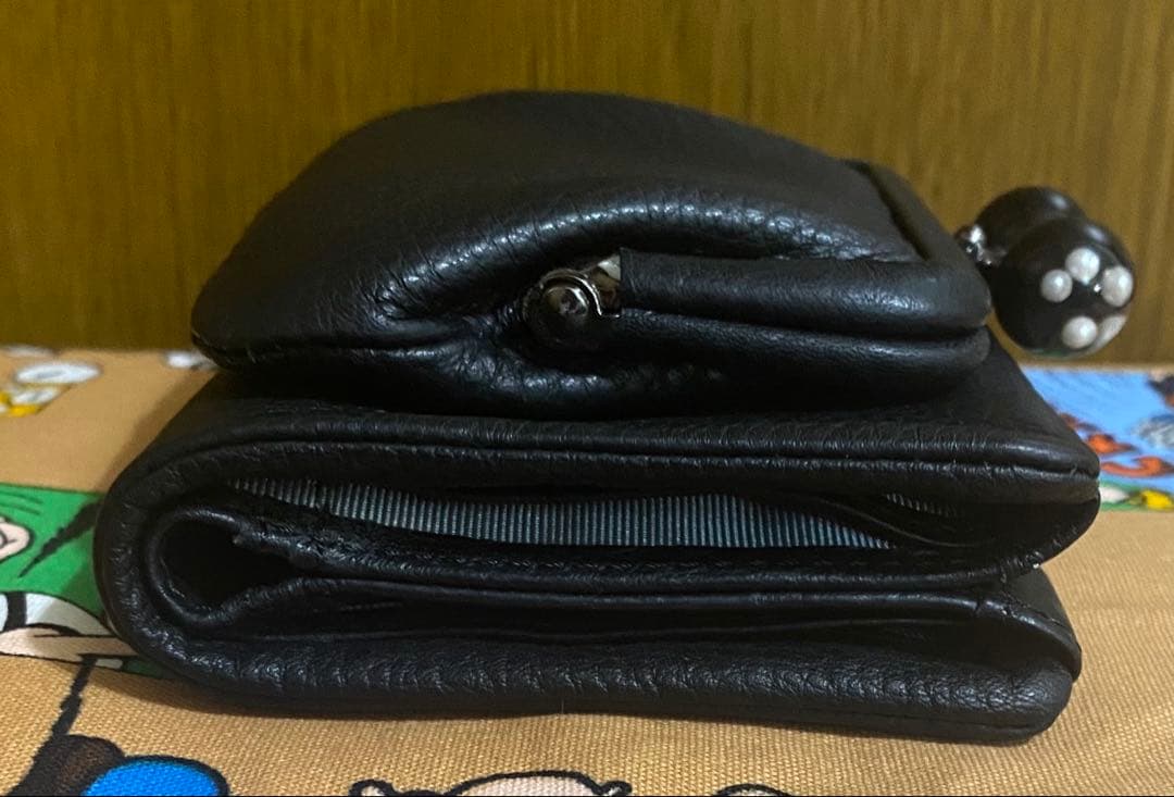 未使用ear PAPILLONNER イア パピヨネ がま口　折り財布