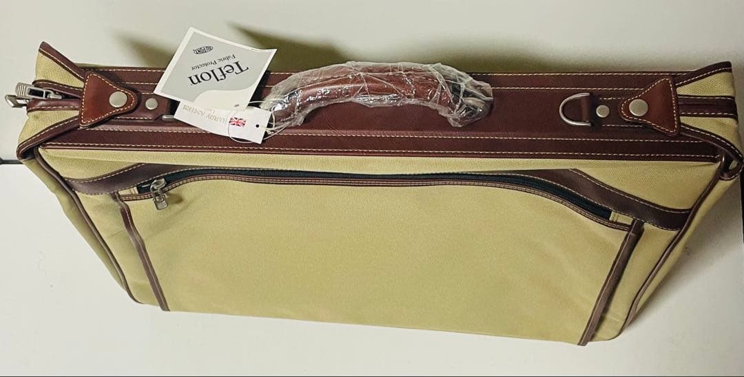 ハーディエイミス ロンドン ガーメントバッグ 新品未使用 タグ付き 出張 旅行に