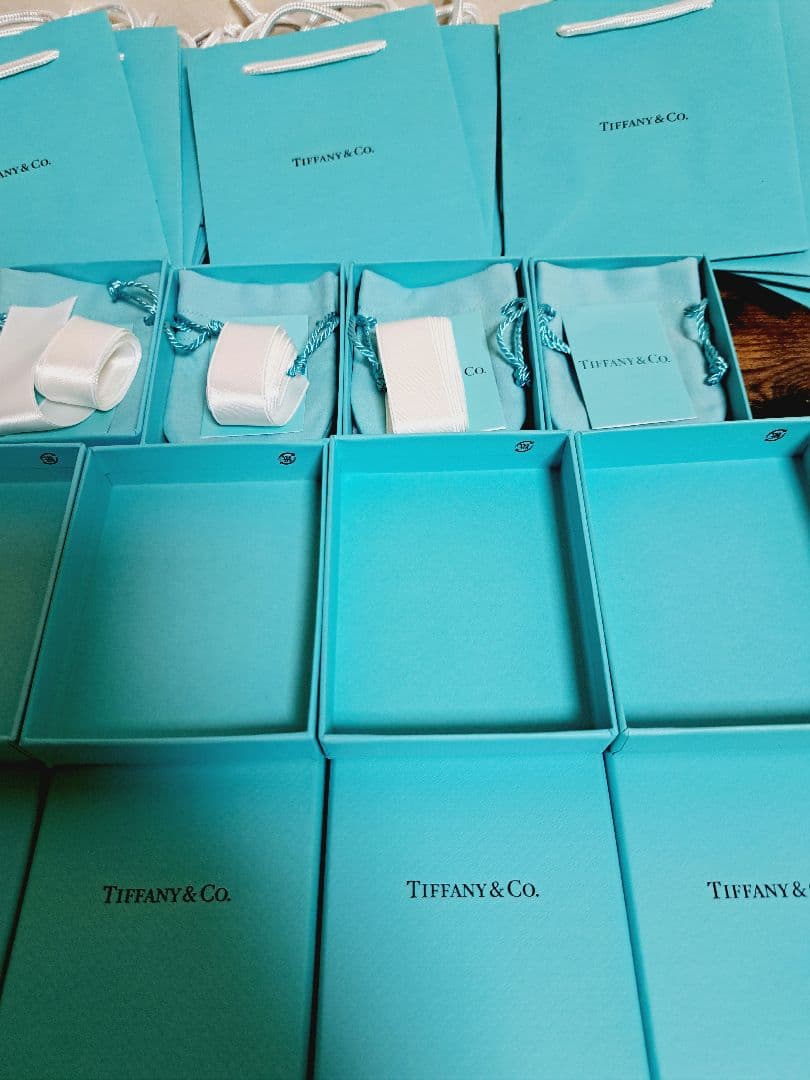 ティファニー 空箱③ 巾着 リボン カード ショップ 袋 12セット 国内現行品