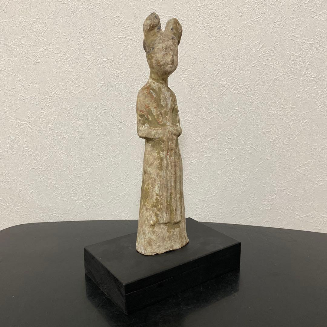 中国美術 唐 加彩 婦人俑 置物
