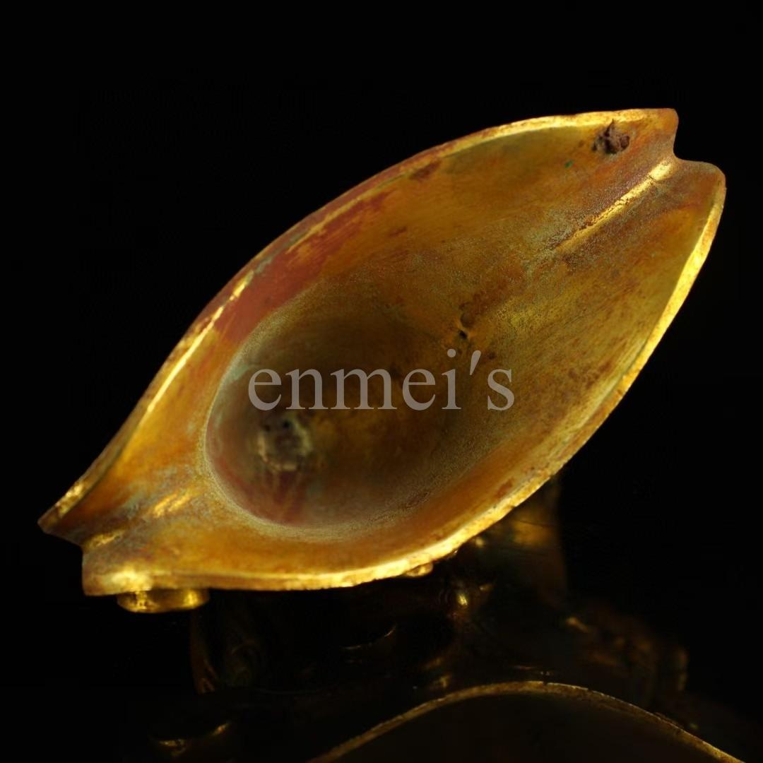 旧蔵 純銅製 鎏金 獣形 酒杯 古銅器 お酒用グラス・純手作り・案頭・酒具・置物