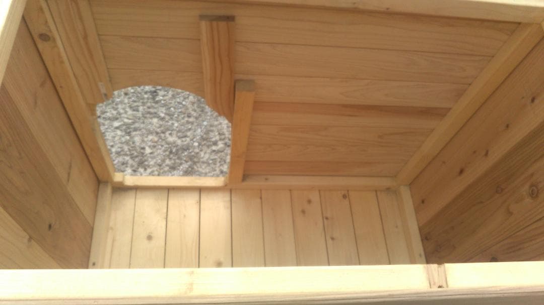 犬小屋　手作り　ヒノキ使用　愛犬が一度も入りません　上部フタ取り外し可　埼玉引取