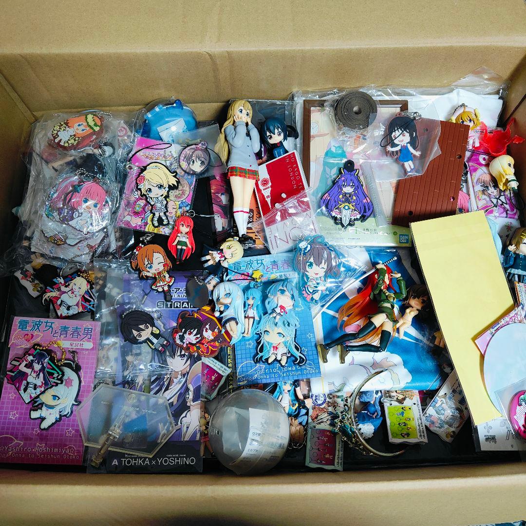 遥*様 アニメ系【けいおん、リゼロ等】 グッズまとめセット　中古品、未使用品含む