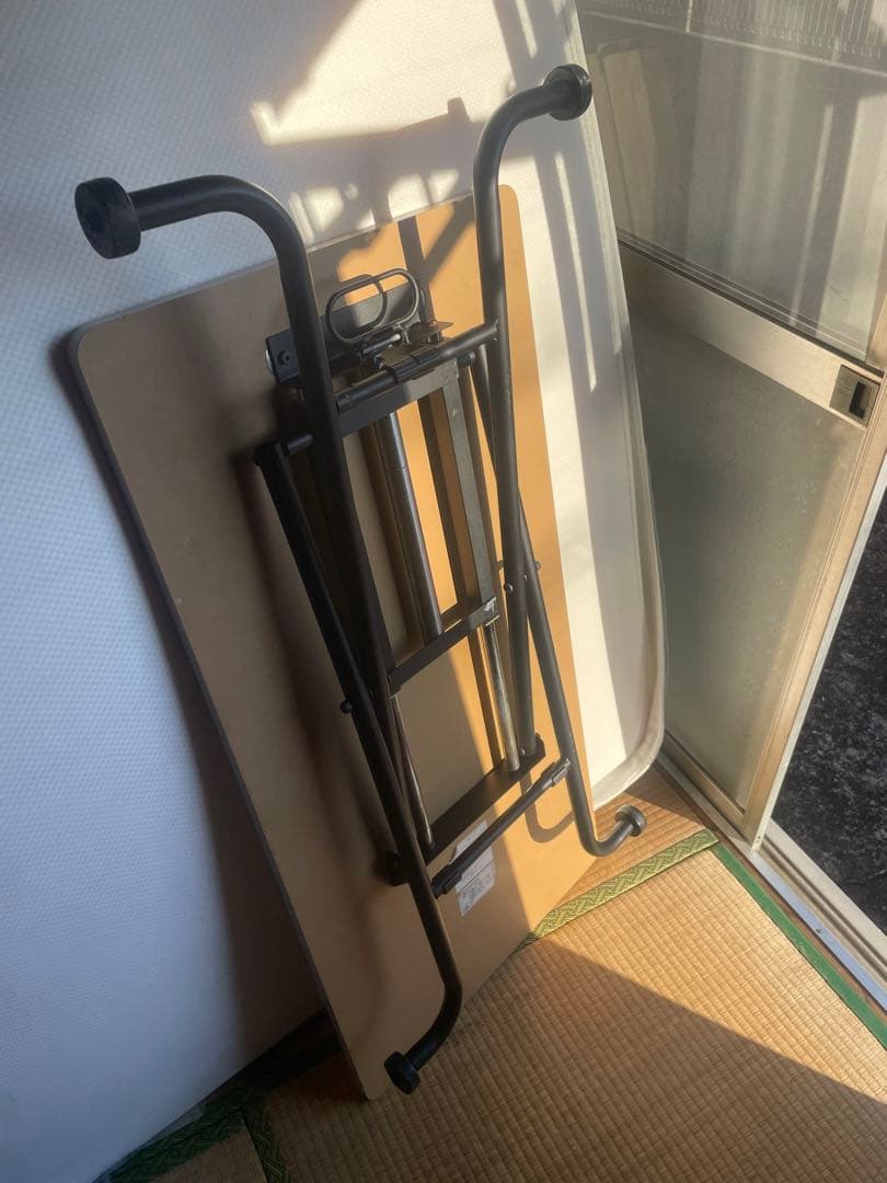 ニトリ　リフトテーブル　昇降テーブル