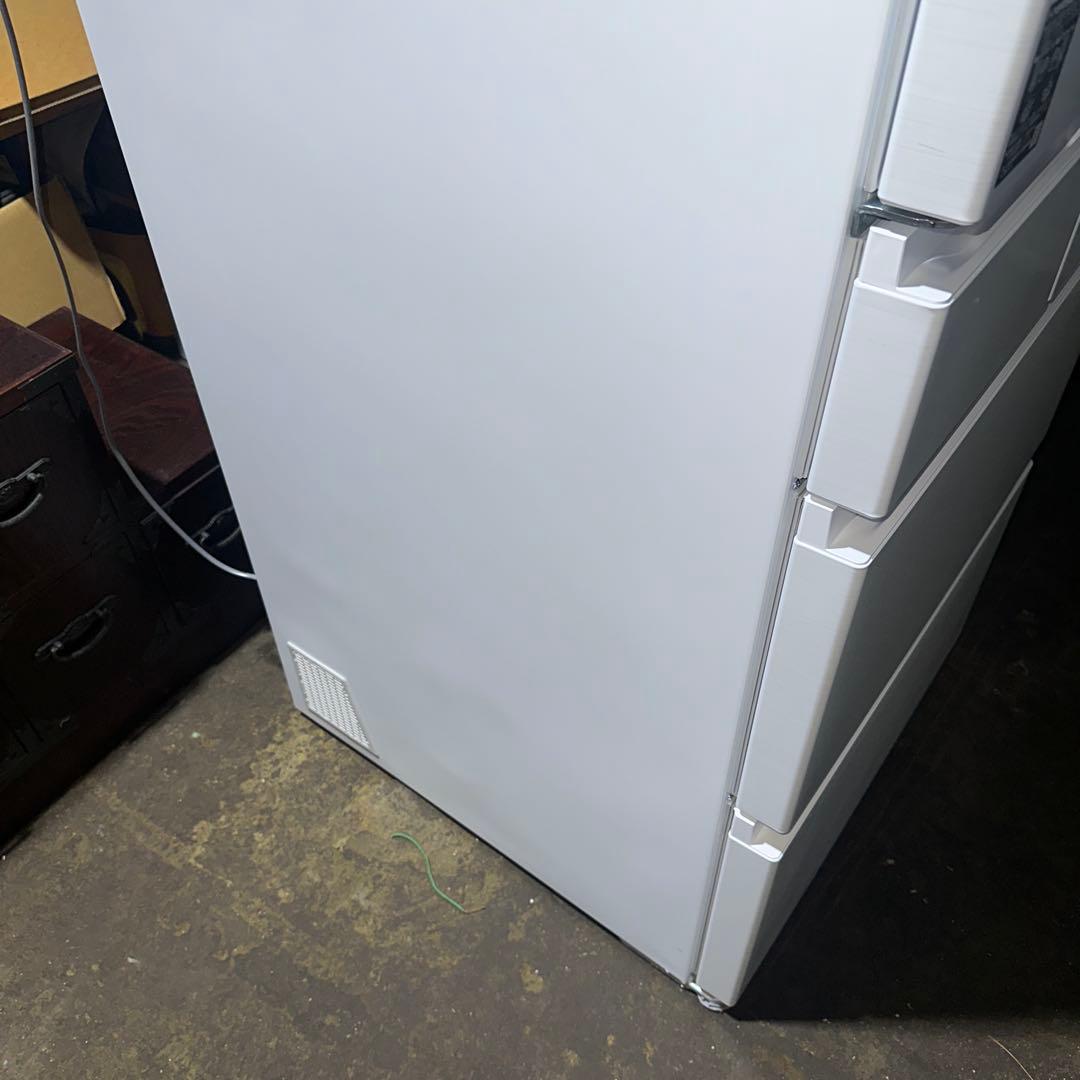 S*i様 HITACHI 冷蔵庫 ホワイト ダブルドア
