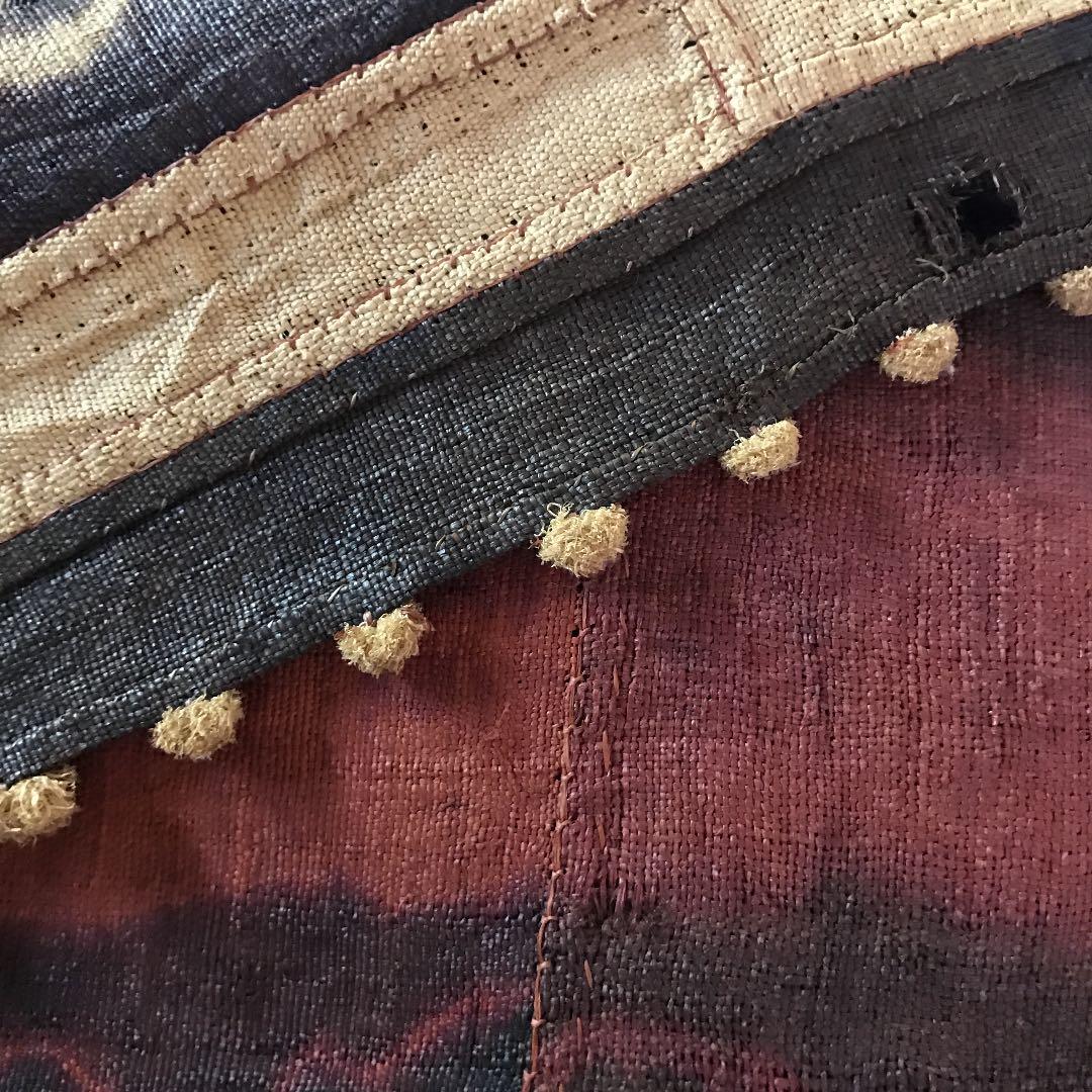 コンゴ民主共和国　クバ王國のラフィア精霊布　【コレクターピース】