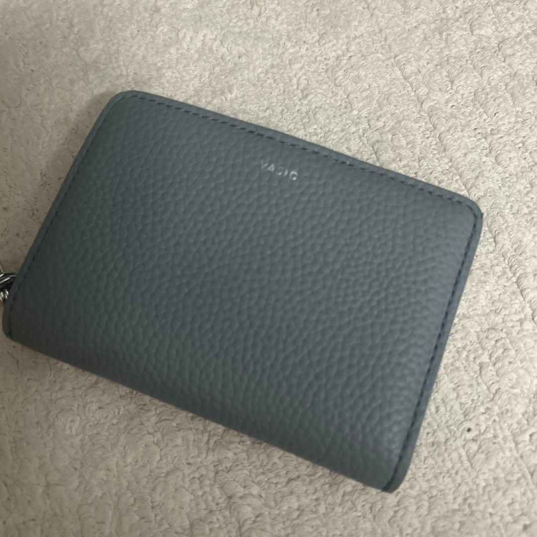 VASIC 二つ折り財布