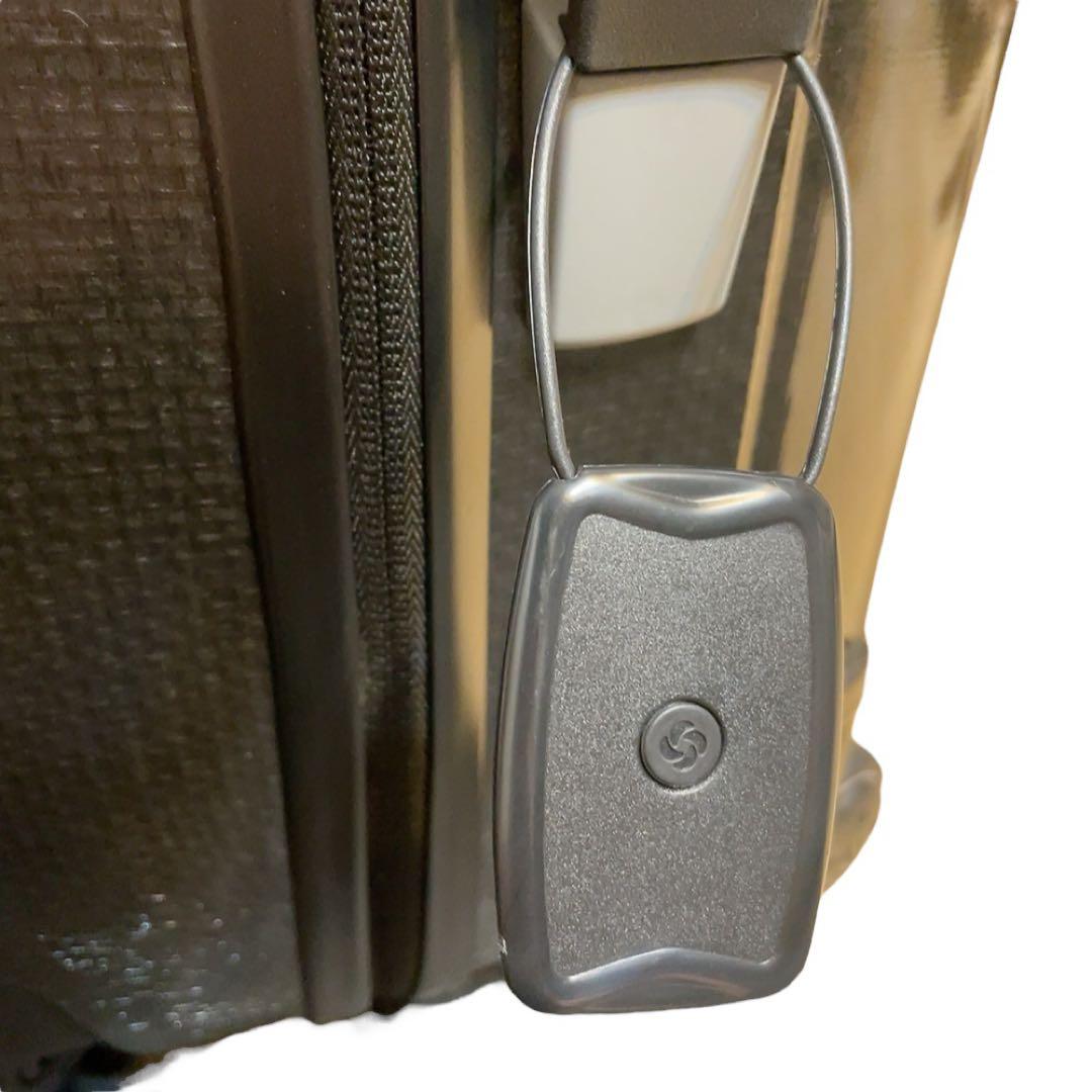 【極美品】サムソナイト　クロノライト　スピナー69 ブラック　Samsonite