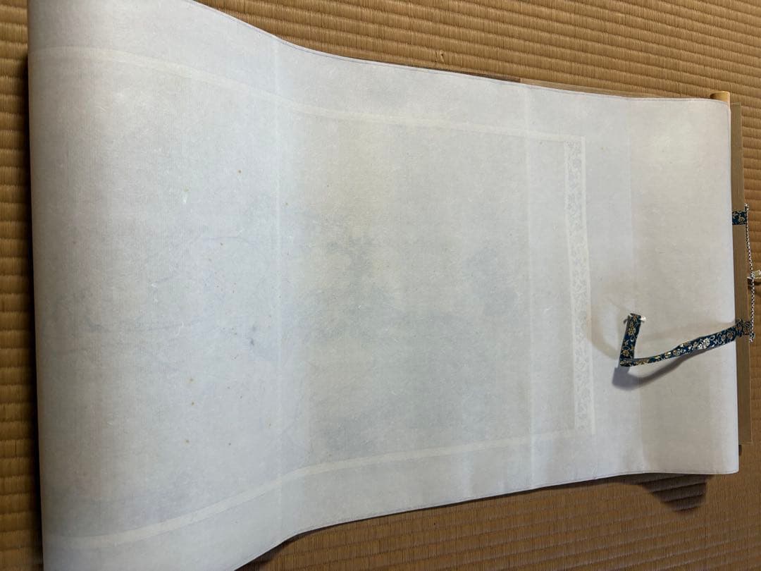 観音様　掛け軸