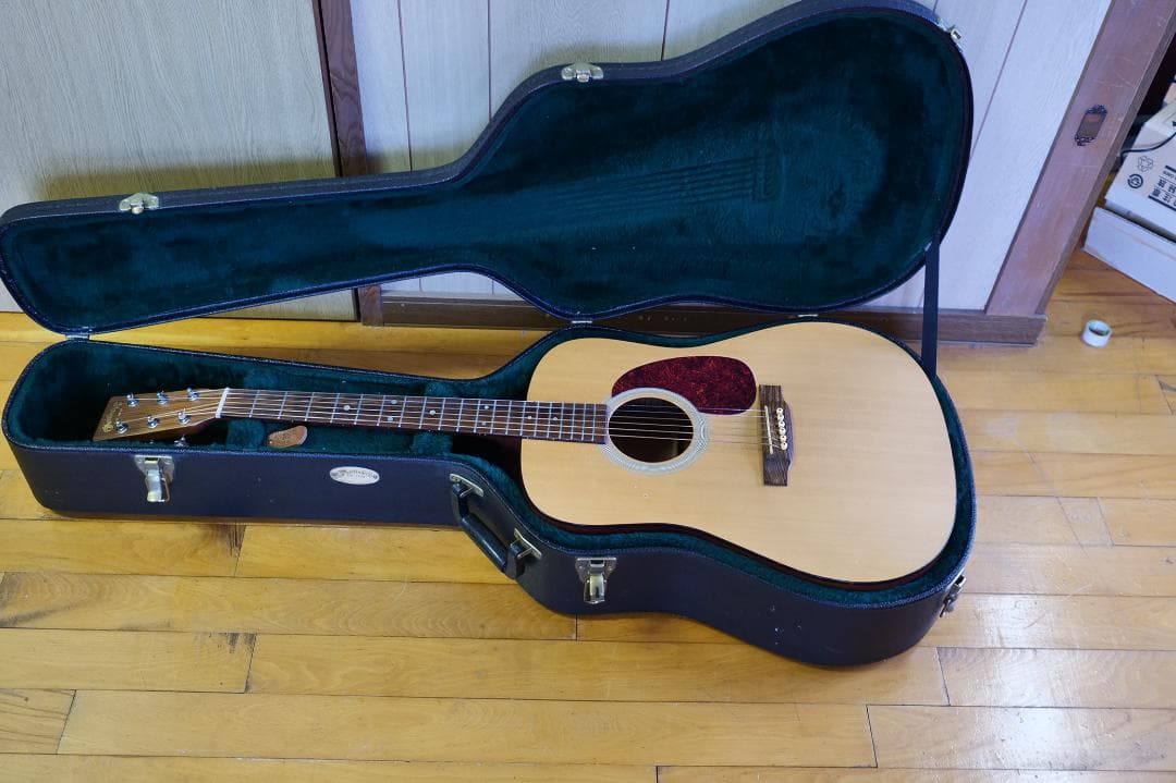 Martin D-1 アコースティックギター ハードケース付き