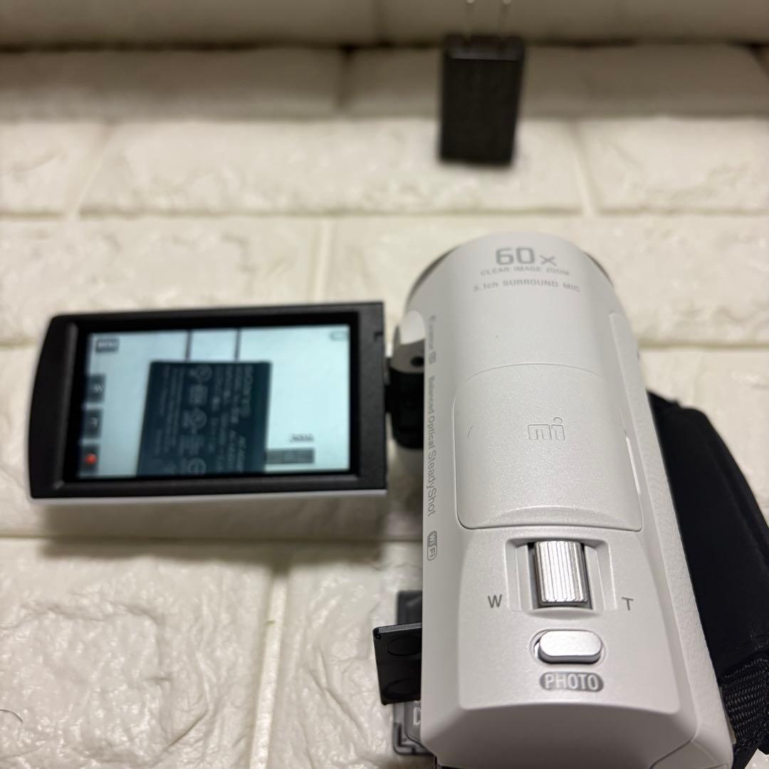 美品 SONY HANDYCAM HDR-CX670 ホワイト
