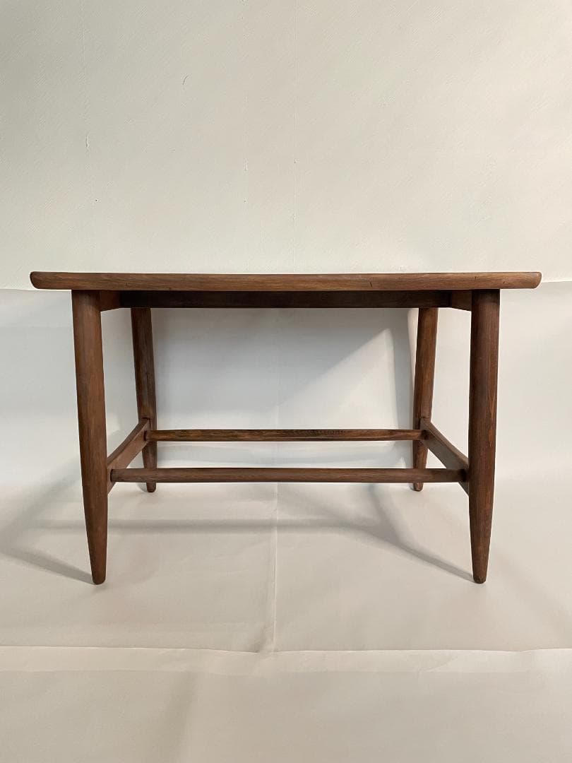 【アンティーク】　コーヒーテーブル　ブラウン　木製