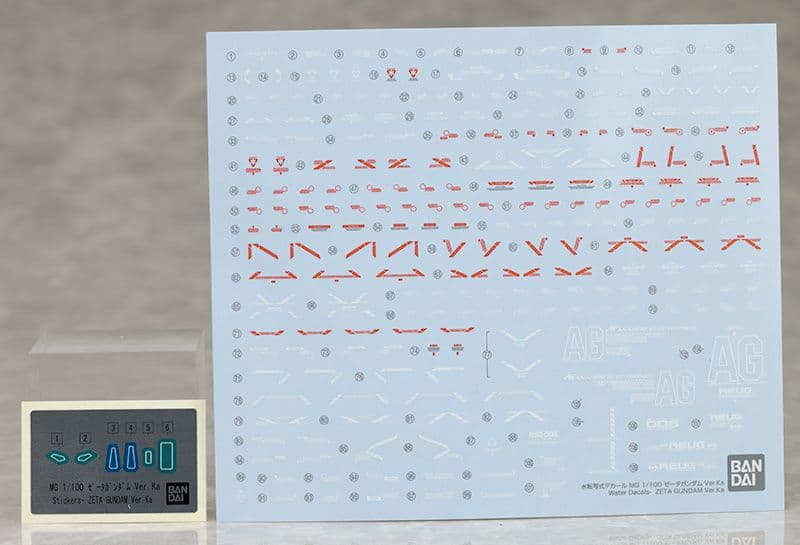 組立済ガンプラ「MGゼータガンダム　Ver.Ka」完成品　シール&全パーツ付属