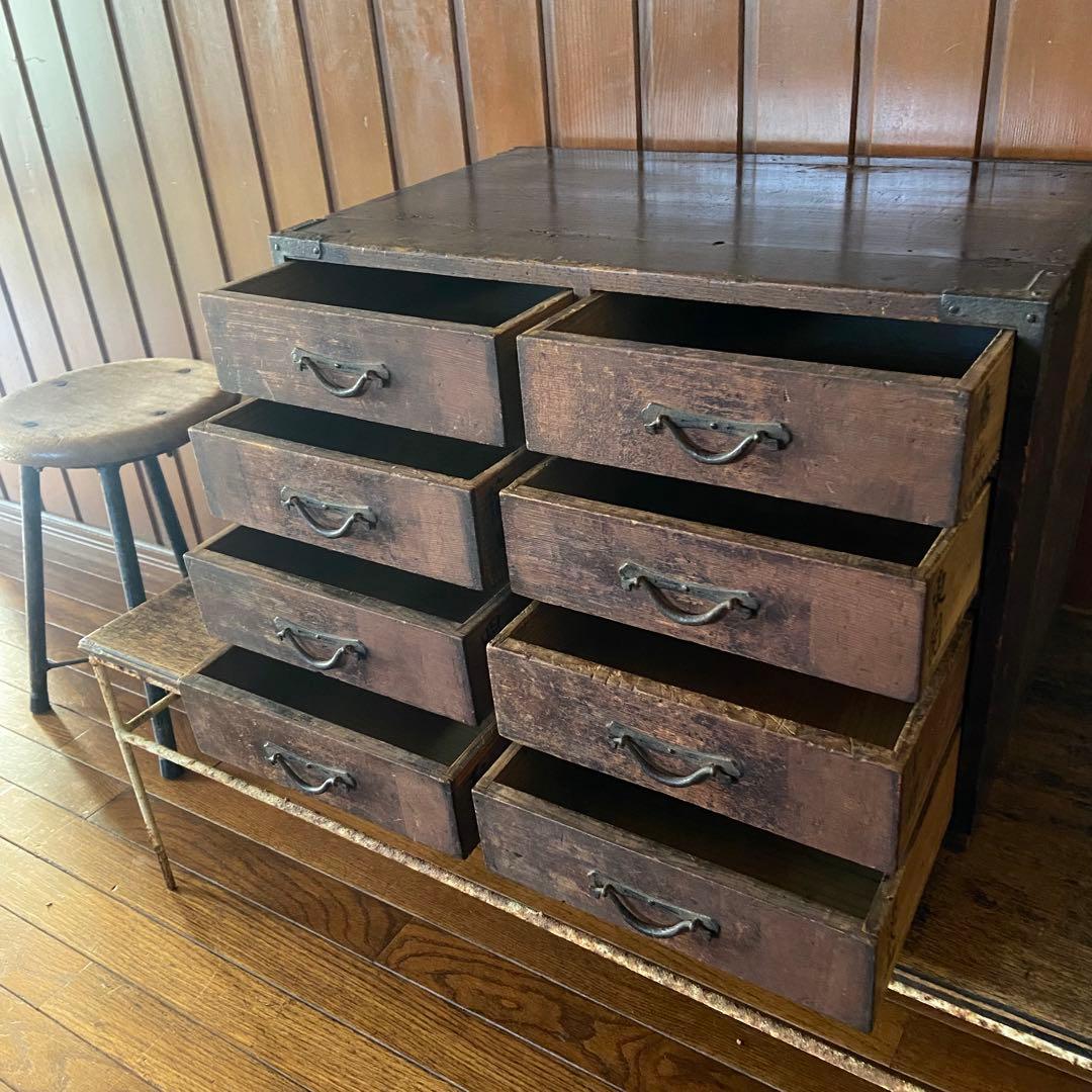 古い小引き出し　年代物　時代家具　8杯　古道具箱　古家具
