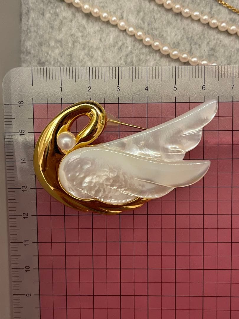 TASAKI 田崎真珠 ブローチ パール　白蝶貝　スワン　白鳥　シェル