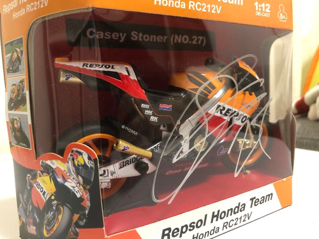 激レア ケーシーストーナー 直筆サイン Repsol Honda RC212V