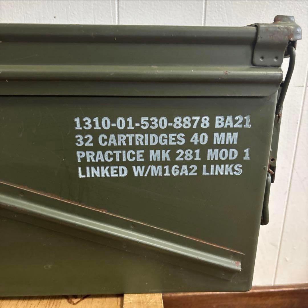 米軍　実物　AMMO BOX 40mm 32CARTRIDGES 弾薬箱