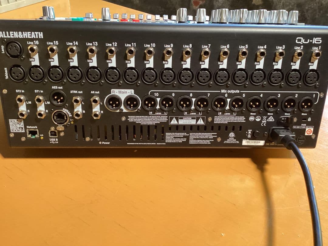 【美品】ALLEN&HEATH QU-16 デジタルミキサー