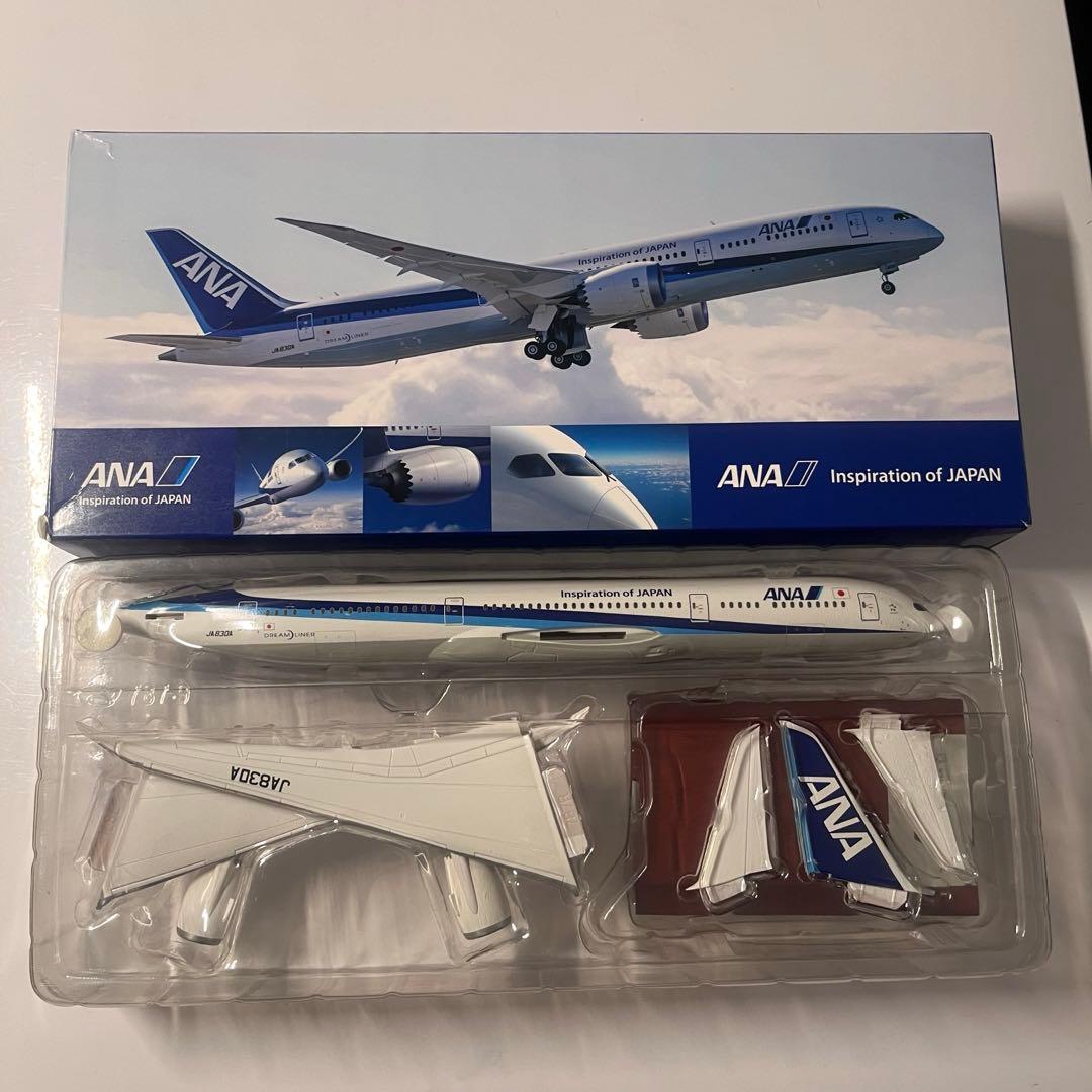 【非売品】ANA Boeing 787 モデル 1/200 スケール
