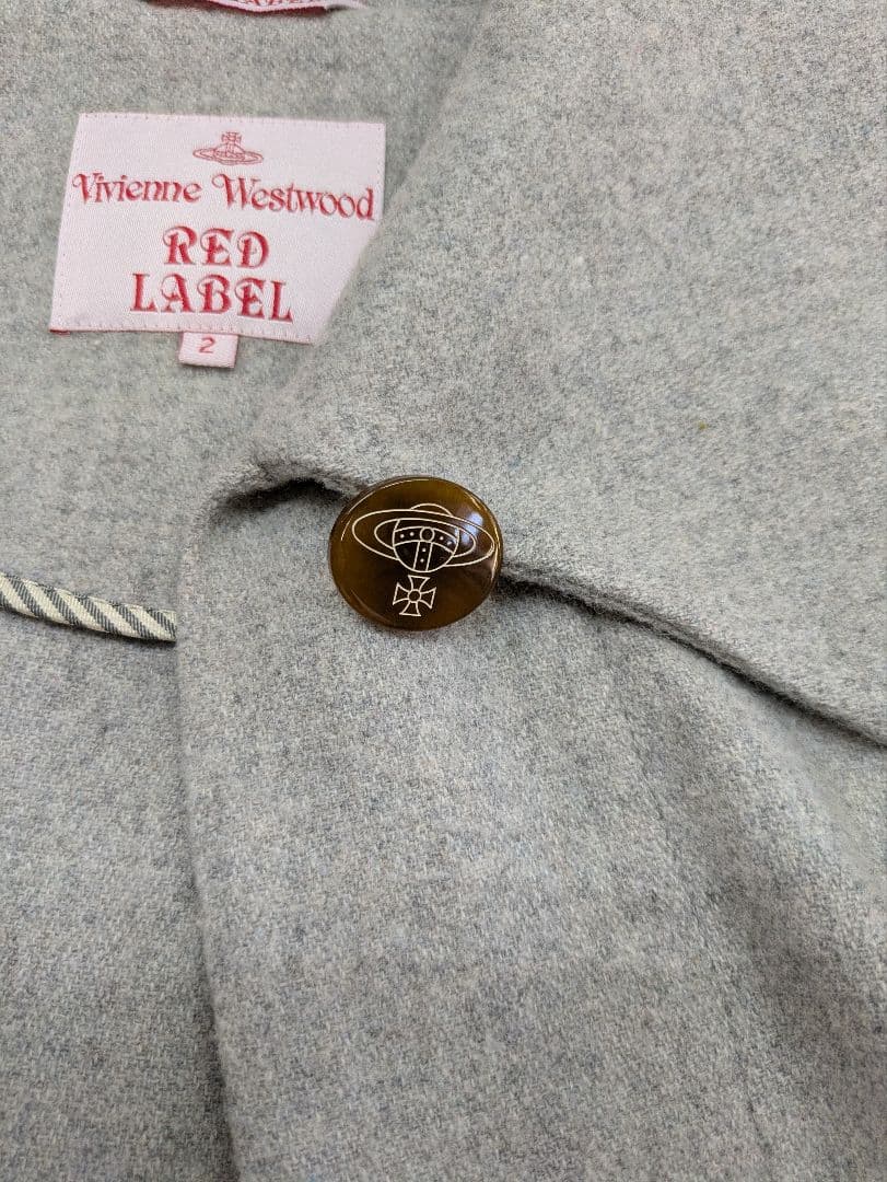 Vivienneショートコート