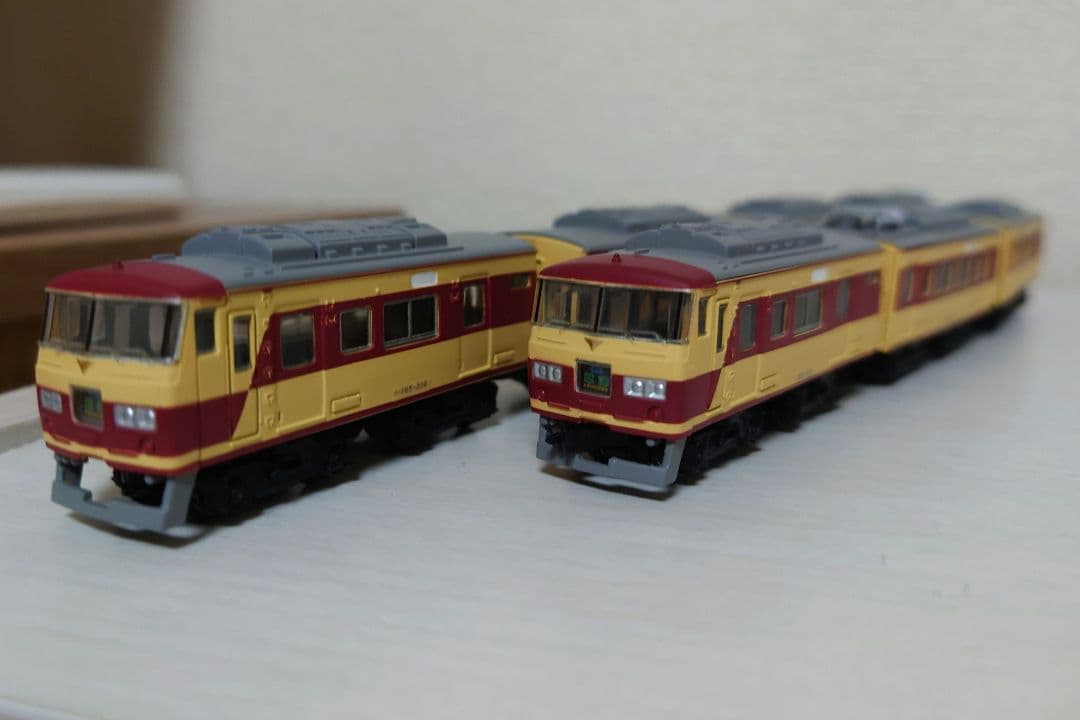 煮*物様 Bトレ　185系あまぎ塗装