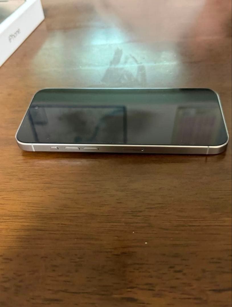 iPhone 15 Pro Max 512gb simフリー　おまけ付