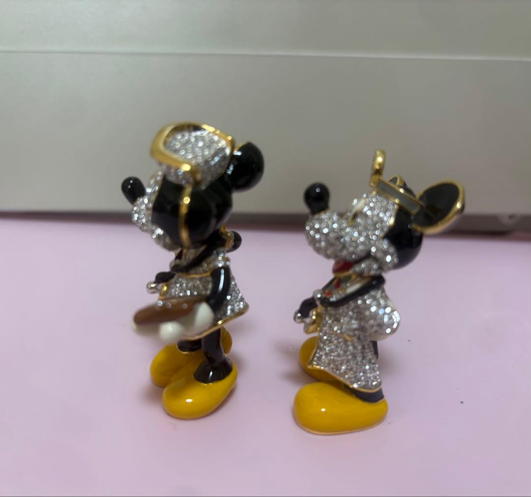 ディズニー　アリバスブラザーズ スワロフスキー ミッキー　ミニー　Disney