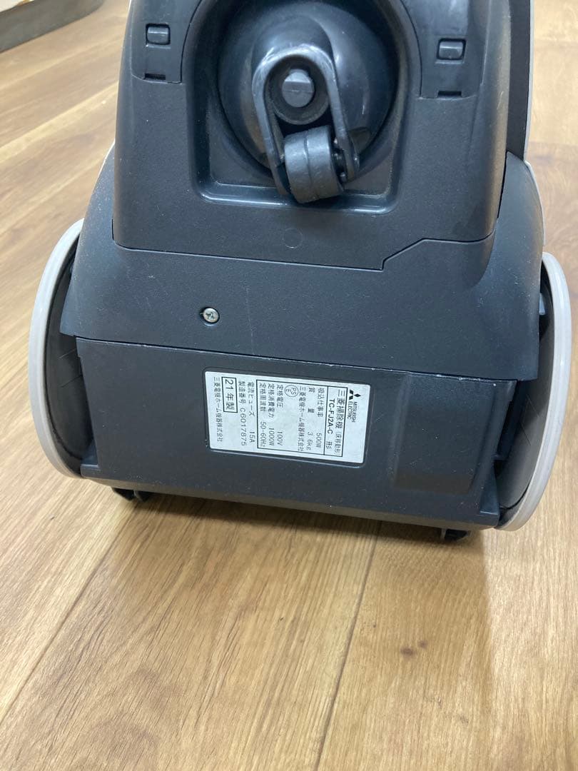 三菱　MITSUBISHI 紙パック式 掃除機 紙パック掃除機 2021年製