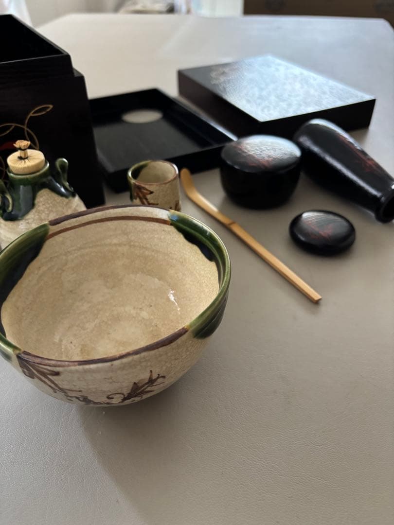 茶道具 搔き合わせ 溜め色 塗り 四季七宝蒔絵 未使用茶箱 おまけセット付き